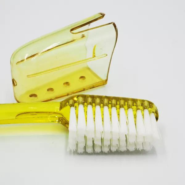 Зубная щётка средней жёсткости Дважды в день